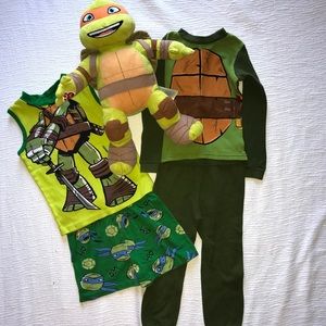 TMNT pajama set